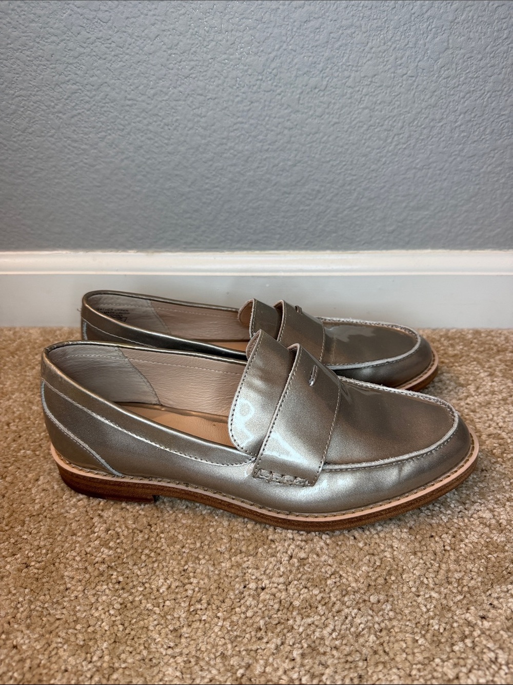 Kelsi Dagger Brooklyn Lens Loafers Metallic Pewter Penny Loafers Size 8
